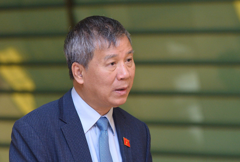 ĐBQH Nguyễn Anh Trí bên hành lang Quốc hội