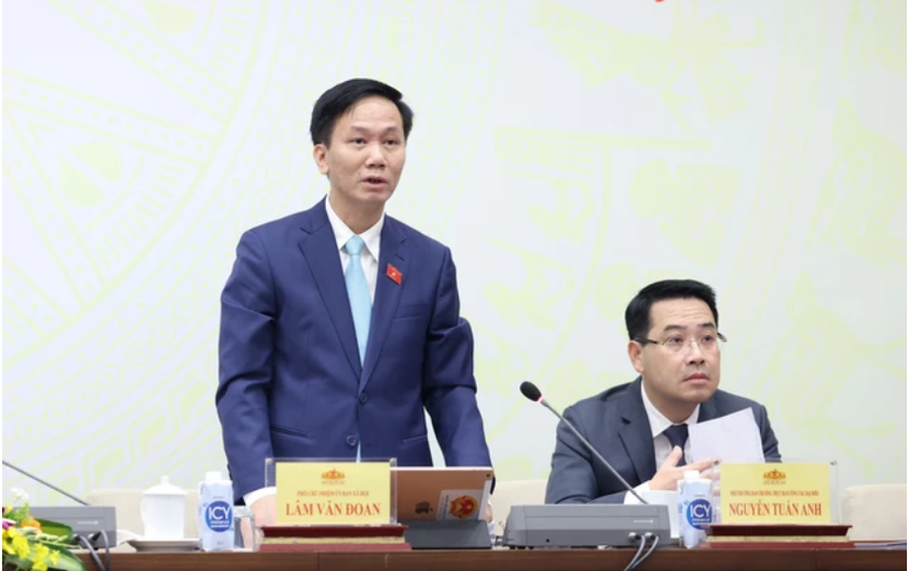 Phó Chủ nhiệm Ủy ban Xã hội của Quốc hội Lâm Văn Đoan trả lời báo chí