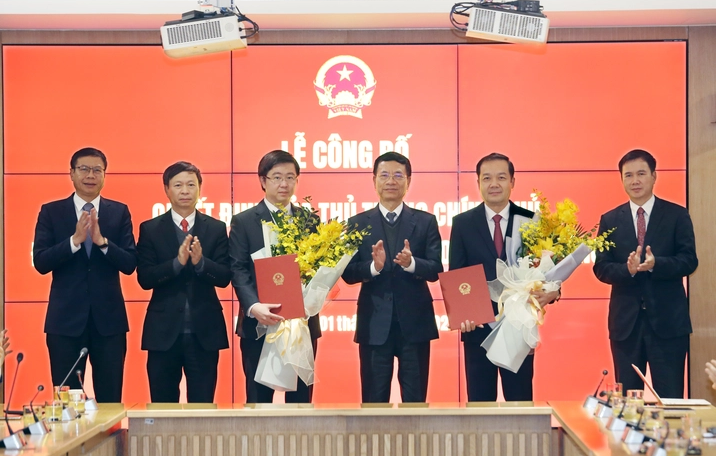 Tập thể lãnh đạo Bộ KH-CN