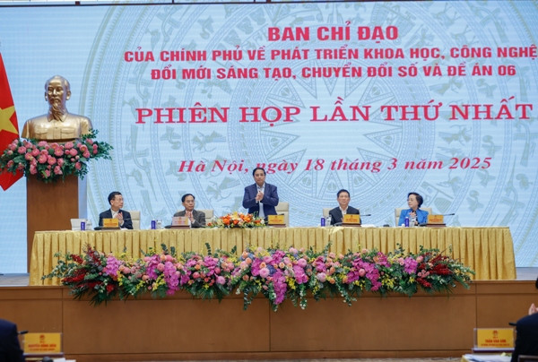 Thủ tướng Chính phủ Phạm Minh Chính chủ trì Phiên họp lần thứ nhất của Ban Chỉ đạo của Chính phủ về phát triển khoa học, công nghệ, đổi mới sáng tạo, chuyển đổi số và Đề án 06 Thủ tướng Chính phủ Phạm Minh Chính chủ trì Phiên họp lần thứ nhất của Ban Chỉ đạo của Chính phủ về phát triển khoa học, công nghệ, đổi mới sáng tạo, chuyển đổi số và Đề án 06
