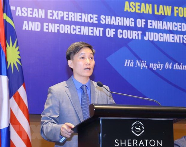 Thứ trưởng Bộ Tư pháp Nguyễn Khánh Ngọc phát biểu khai mạc Diễn đàn Pháp luật ASEAN 2020