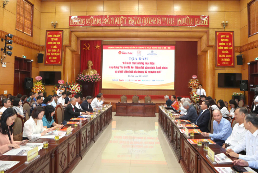 Quang cảnh buổi tọa đàm