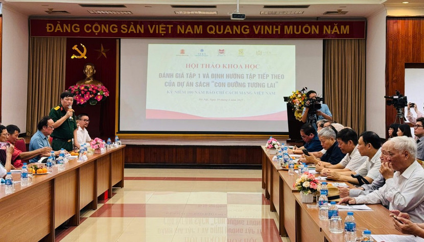 Hội thảo định hướng cho dự án "Con đường tương lai" nhận được nhiều ý kiến của các chuyên gia, nhân sĩ, trí thức Hội thảo định hướng cho dự án "Con đường tương lai" nhận được nhiều ý kiến của các chuyên gia, nhân sĩ, trí thức