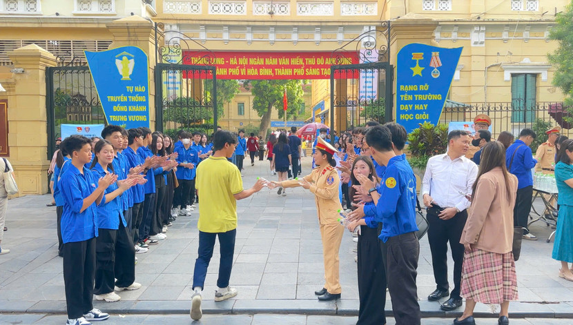 Kỳ thi tốt nghiệp THPT Quốc gia năm 2025 đã diễn ra thành công tốt đẹp Kỳ thi tốt nghiệp THPT Quốc gia năm 2025 đã diễn ra thành công tốt đẹp