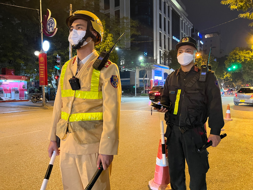 Các chiến sỹ Công an Thủ đô, những người góp phần không nhỏ mang một mùa xuân yên vui đến với mọi nhà