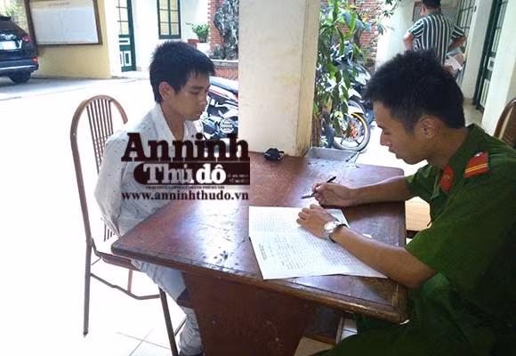 Lên Hà Nội “lo án” cho anh bị bắt, em trai lại vướng vòng lao lý ảnh 3