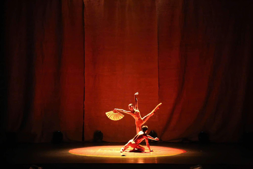 Các tiết mục múa đặc sắc từ nhiều quốc gia tham dự liên hoan. Ảnh: T.Dương Các tiết mục múa đặc sắc từ nhiều quốc gia tham dự liên hoan. Ảnh: T.Dương