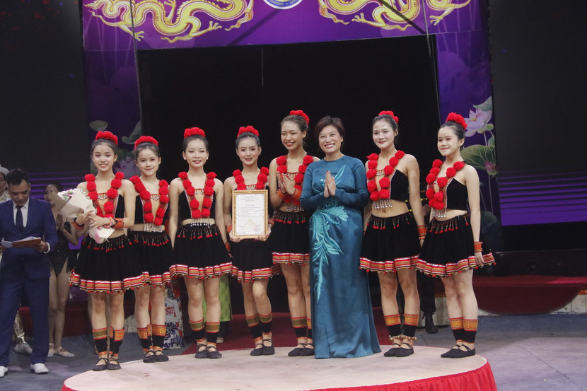 Trao giải Nhất cho 3 tiết mục hấp dẫn nhất