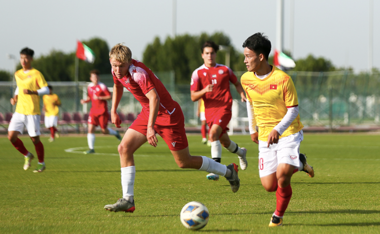 U20 Việt Nam (áo vàng) tích luỹ nhiều kinh nghiệm quý báu sau loạt trận giao hữu vừa qua