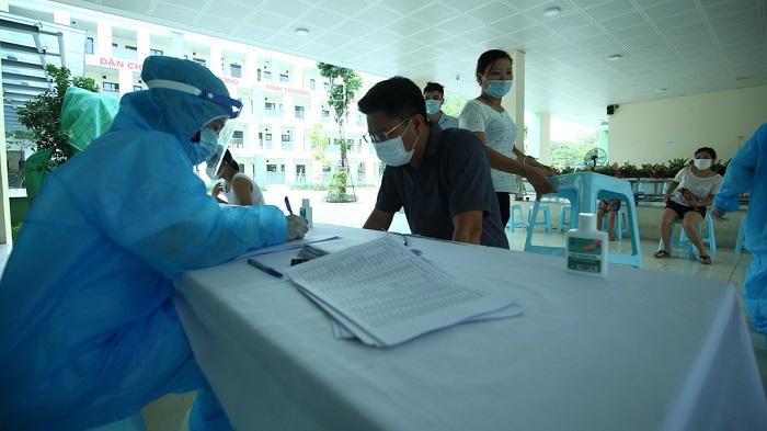 Xét nghiệm Covid-19 tại CDC Hà Nội