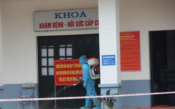 Phong tỏa và phun khử khuẩn tại Bệnh viện Phổi Lạng Sơn Phong tỏa và phun khử khuẩn tại Bệnh viện Phổi Lạng Sơn