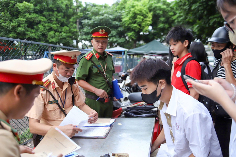 Nhiều học sinh vi phạm dù đã được tuyên truyền, nhắc nhở