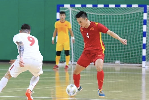 Futsal Việt Nam (áo đỏ) lợi thế hơn Lebanon ở trận lượt về Futsal Việt Nam (áo đỏ) lợi thế hơn Lebanon ở trận lượt về