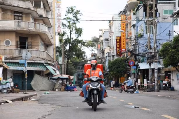 Sàn TMĐT bội thu đơn hàng dịp 11-11