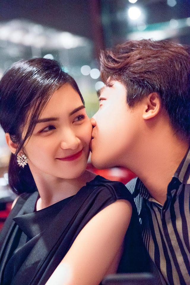 Ca sĩ Hòa Minzy và bạn trai đã có 5 năm gắn bó Ca sĩ Hòa Minzy và bạn trai đã có 5 năm gắn bó