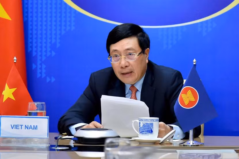 Phó Thủ tướng, Bộ trưởng Ngoại giao Phạm Bình Minh phát biểu tại Hội nghị