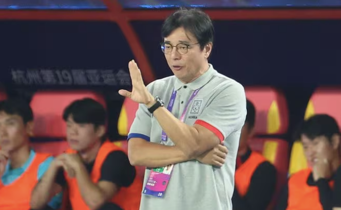 HLV Hwang Seon-hong sẽ tạm quyền dẫn dắt đội tuyển Hàn Quốc trong tháng 3 tới