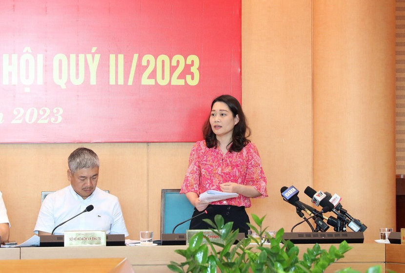 Phó Giám đốc Sở Tài chính Hà Nội Trần Thành Tâm thông tin tại buổi họp báo Phó Giám đốc Sở Tài chính Hà Nội Trần Thành Tâm thông tin tại buổi họp báo