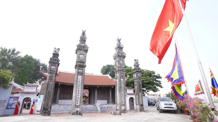 Di tích Quốc gia đặc biệt đình Chèm ở phường Thụy Phương, quận Bắc Từ Liêm, Hà Nội. Ảnh: BTC