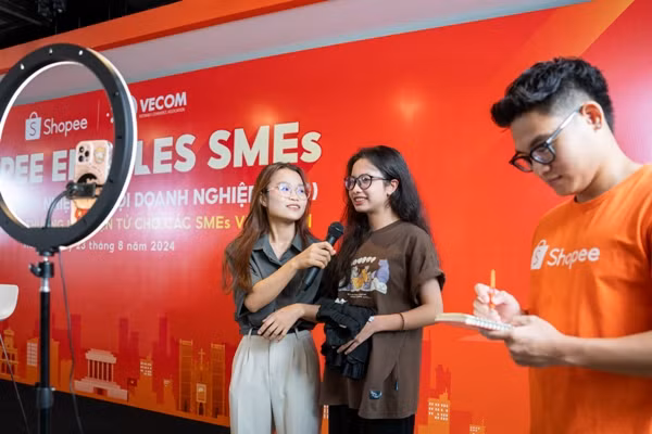 Chương trình “Shopee Hỗ trợ Doanh nghiệp siêu nhỏ, nhỏ và vừa Việt Nam” (Shopee Enbables SMEs) Chương trình “Shopee Hỗ trợ Doanh nghiệp siêu nhỏ, nhỏ và vừa Việt Nam” (Shopee Enbables SMEs)