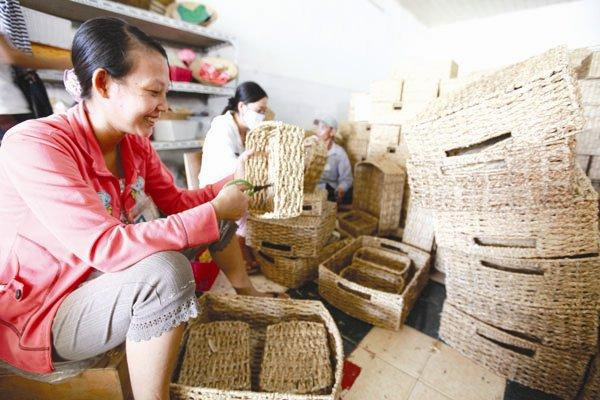 Lao động, việc làm bị tác động tiêu cực bởi dịch Covid-19