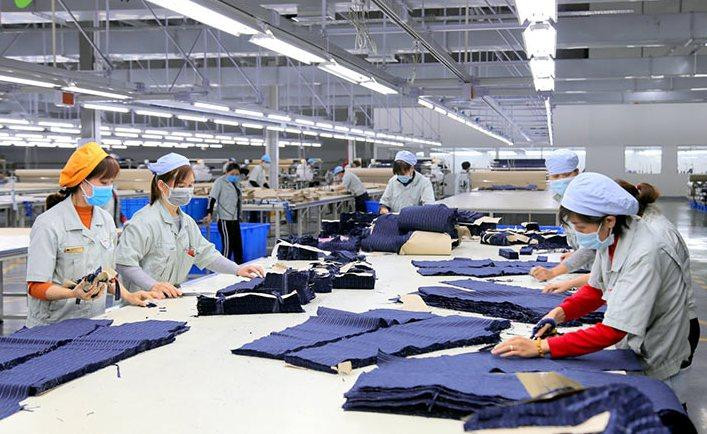 Kinh tế Việt Nam sẽ tăng trưởng lạc quan hơn trong năm 2021 Kinh tế Việt Nam sẽ tăng trưởng lạc quan hơn trong năm 2021