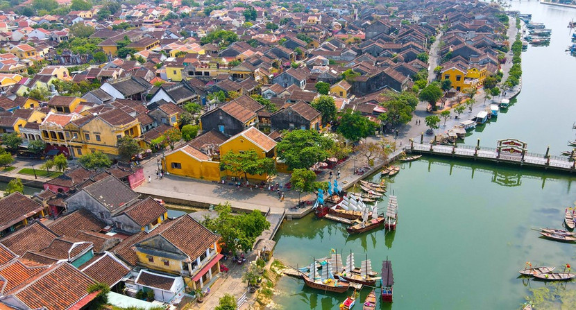 Hội An đứng ở vị trí thứ 44 và được Time Out ví như một viên ngọc bên bờ biển miền Trung Việt Nam Hội An đứng ở vị trí thứ 44 và được Time Out ví như một viên ngọc bên bờ biển miền Trung Việt Nam