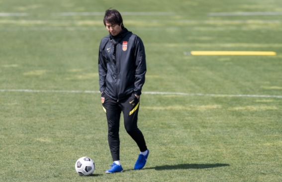 HLV Li Tie có thể bị sa thải nếu không thắng được tuyển Việt Nam ngày 7-10 tới