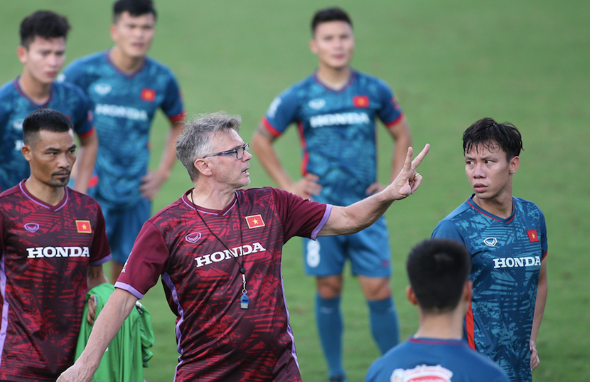 Kinh nghiệm của HLV Philippe Toussier hữu ích cho tuyển Việt Nam tại Asian Cup Kinh nghiệm của HLV Philippe Toussier hữu ích cho tuyển Việt Nam tại Asian Cup