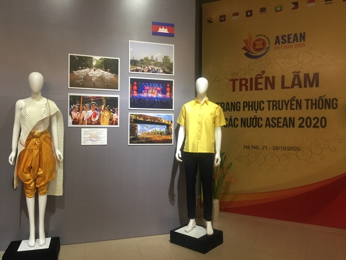 Trang phục truyền thống Capuchia Trang phục truyền thống Capuchia