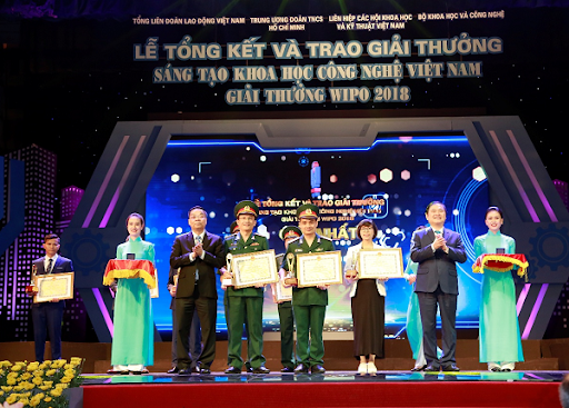 Lễ trao giải thưởng Sáng tạo Khoa học Công nghệ Việt Nam năm 2013
