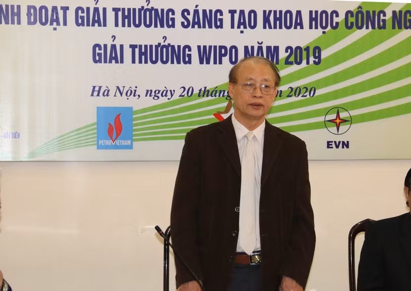 Phó Chủ tịch kiêm Tổng Thư ký Liên hiệp hội Khoa học và Kỹ thuật Việt Nam Phạm Văn Tân phát biểu tại tọa đàm
