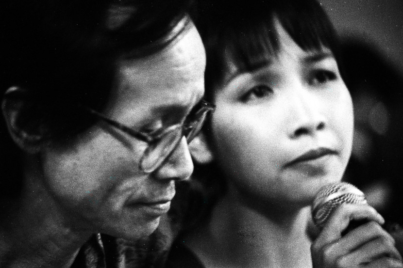 Trịnh Công Sơn và ca sĩ Mỹ Linh Ảnh: Nguyễn Đình Toán chụp 1995