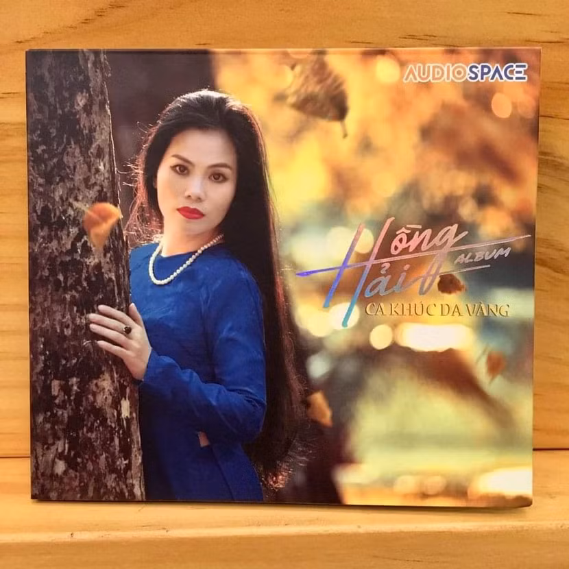 Album đầu tay của ca sĩ Hồng Hải "Ca khúc da vàng"