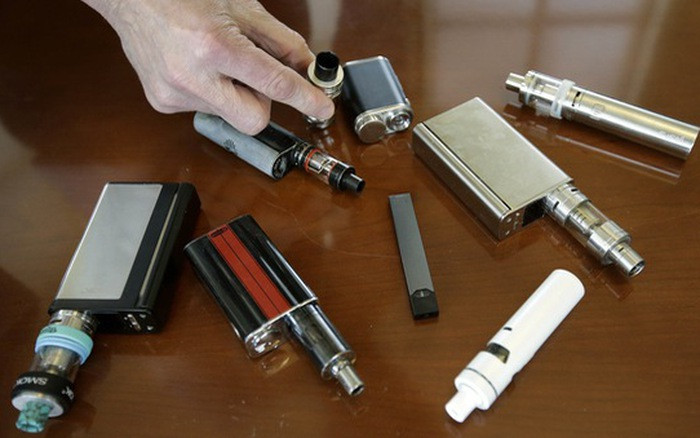 Bộ GD-ĐT phê duyệt tài liệu Hướng dẫn giáo dục lồng ghép phòng, chống tác hại của thuốc lá trong bài giảng môn học, hoạt động giáo dục cấp THPT.