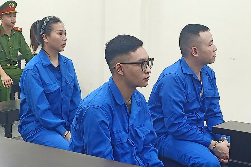 Các bị cáo trong vụ án bị đưa ra xét xử tại phiên tòa