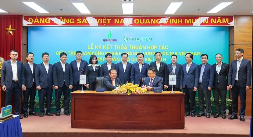 Petrovietnam và Vinachem hợp tác toàn diện tận dụng thế mạnh riêng mỗi bên và tạo hiệu ứng cộng hưởng, nâng cao hiệu quả hoạt động sản xuất kinh doanh Petrovietnam và Vinachem hợp tác toàn diện tận dụng thế mạnh riêng mỗi bên và tạo hiệu ứng cộng hưởng, nâng cao hiệu quả hoạt động sản xuất kinh doanh