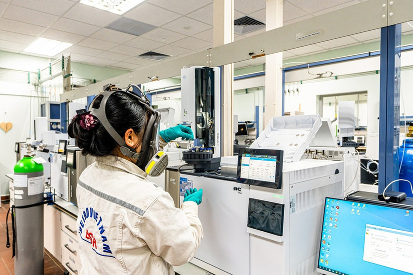 Petrovietnam và Vinachem sẽ hợp tác nghiên cứu, sản xuất nguyên vật liệu và hóa chất phục vụ công nghiệp kỹ thuật cao Petrovietnam và Vinachem sẽ hợp tác nghiên cứu, sản xuất nguyên vật liệu và hóa chất phục vụ công nghiệp kỹ thuật cao