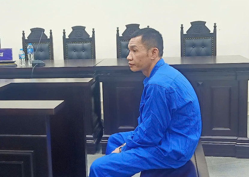 Bị cáo Đinh Công Hưng tại phiên tòa.