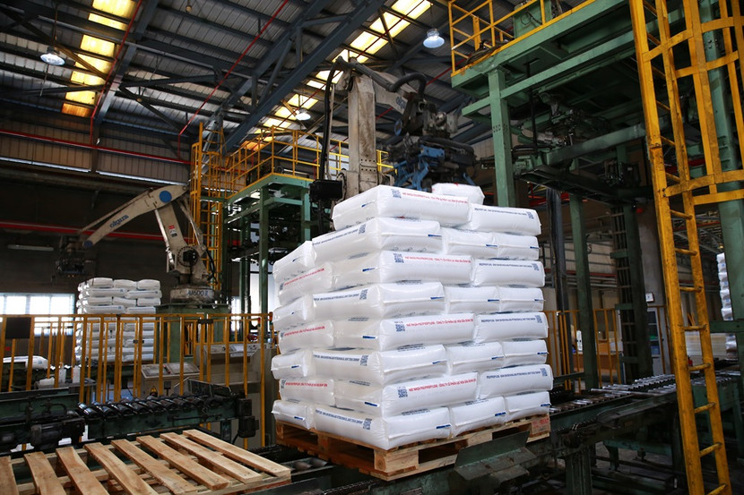 Sản phẩm hạt nhựa mới PP định hình nhiệt TF4035 do BSR nghiên cứu, sản xuất. Sản phẩm hạt nhựa mới PP định hình nhiệt TF4035 do BSR nghiên cứu, sản xuất.