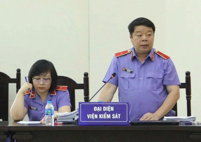 Đại diện Viện kiểm sát nhân dân Cấp cao tại Hà Nội thực hành quyền công tố tại phiên tòa phúc thẩm vụ án Trịnh Văn Quyết Đại diện Viện kiểm sát nhân dân Cấp cao tại Hà Nội thực hành quyền công tố tại phiên tòa phúc thẩm vụ án Trịnh Văn Quyết