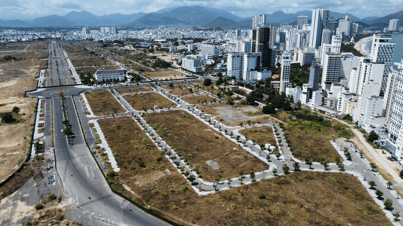 Sân bay Nha Trang (cũ) liên quan quan đến Tập đoàn Phúc Sơn Sân bay Nha Trang (cũ) liên quan quan đến Tập đoàn Phúc Sơn