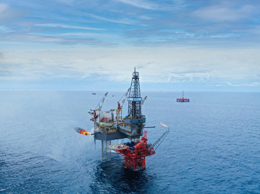 Trong xu hướng phát triển mới, Petrovietnam sẽ tập trung vào 3 trụ cột chính là Năng lượng - Công nghiệp - Dịch vụ Trong xu hướng phát triển mới, Petrovietnam sẽ tập trung vào 3 trụ cột chính là Năng lượng - Công nghiệp - Dịch vụ