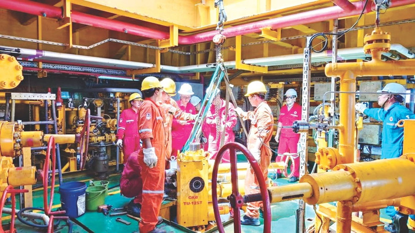 Với phương châm “Một đội ngũ – Một mục tiêu”, người lao động Petrovietnam quyết tâm hoàn thành thắng lợi các nhiệm vụ sản xuất kinh doanh.