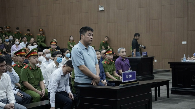 Bị cáo Nguyễn Văn Hậu - Chủ tịch Tập đoàn Phúc Sơn Bị cáo Nguyễn Văn Hậu - Chủ tịch Tập đoàn Phúc Sơn