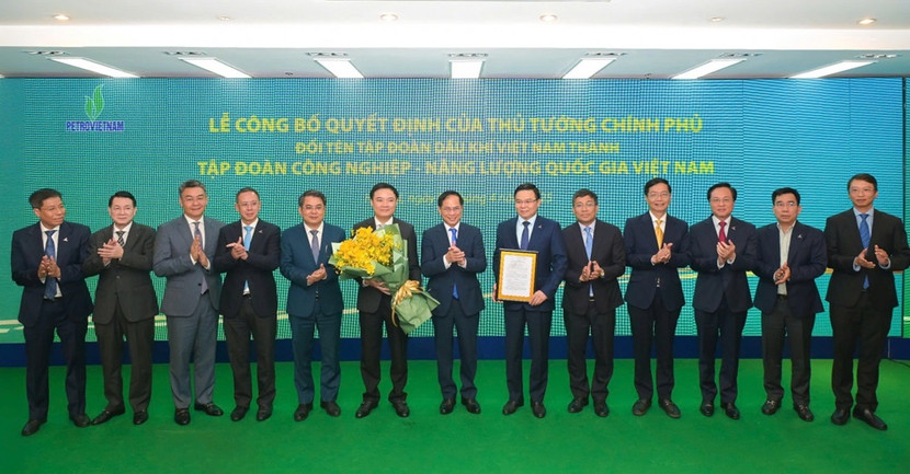 Lãnh đạo Chính phủ, các Bộ ngành chúc mừng tập thể lãnh đạo Petrovietnam Lãnh đạo Chính phủ, các Bộ ngành chúc mừng tập thể lãnh đạo Petrovietnam