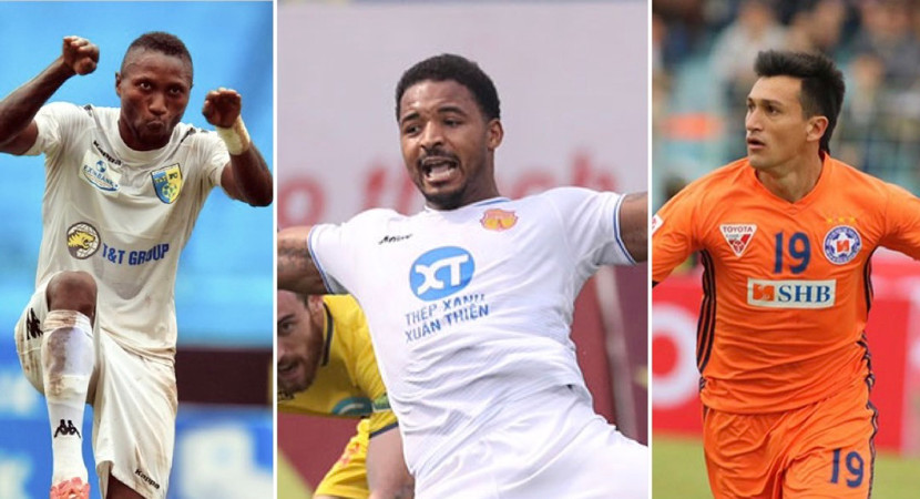 Rafaelson (giữa) vẫn còn cơ hội để vượt các ngoại binh xuất sắc bậc nhất lịch sử V-League như Samson hay Merlo