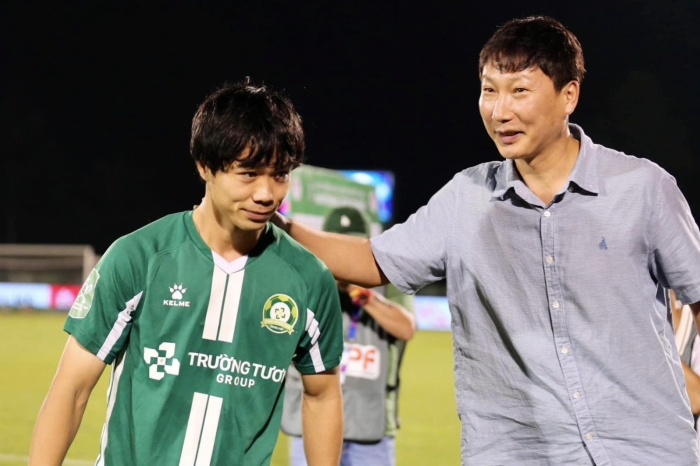 Công Phượng gần như hết cơ hội lên tuyển vào tháng 3 tới vì chấn thương