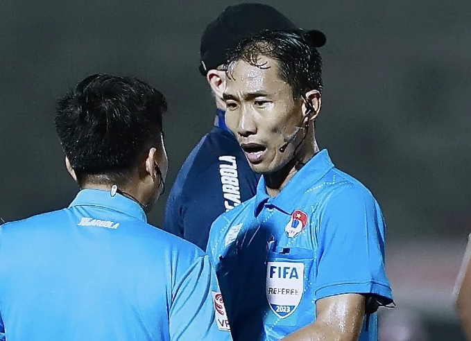 Trọng tài Lê Vũ Linh cùng cộng sự được xác định mắc một số sai sót trận TP.HCM - Thanh Hóa tại vòng 13 V-League 2024/25