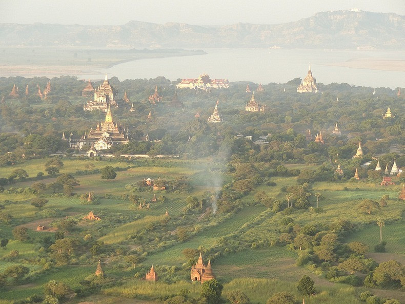 Bagan, xứ sở của hàng ngàn ngôi đền bị lãng quên ảnh 2
